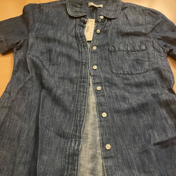 J crew short sleeve button down denim shirt - Picture 1 of 3